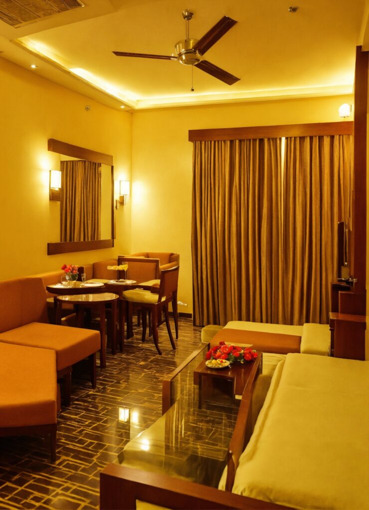 rocky hotel